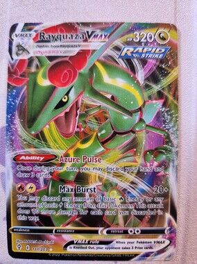 Rayquaza VMAX Evolving Skies 111/203